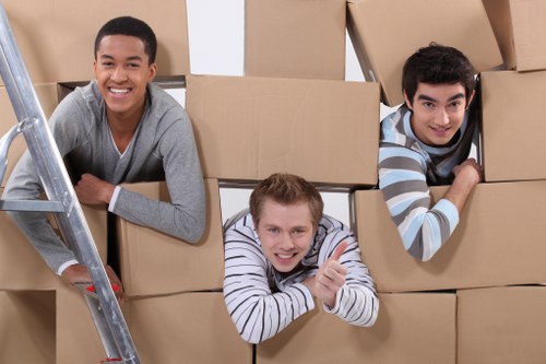 Load-based and cubic-yard pricing example for mixed waste removal