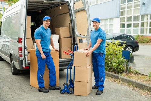 Secure storage unit for belongings during a Lampton move