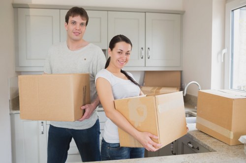 Moving day timing and logistics for removals in Lampton